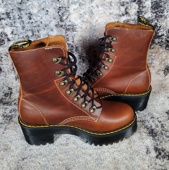 Dr. Martens Women's Leona Tan Farrier Leather Heeled Boots Size 6 - Picture 10 of 12